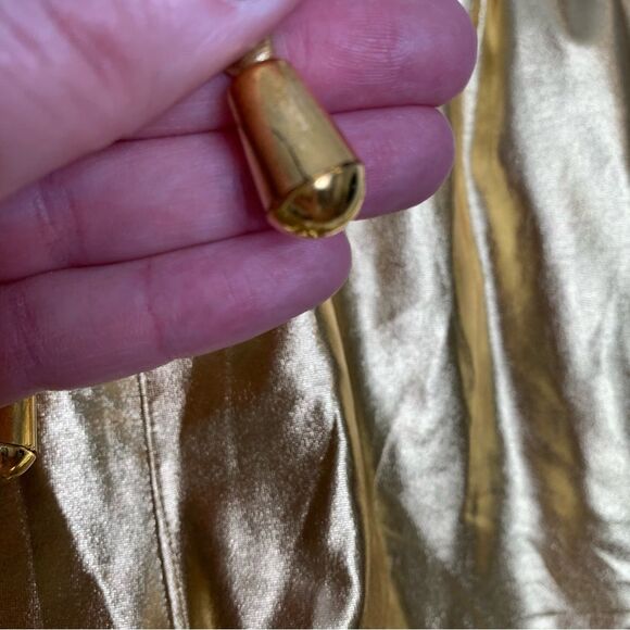 NWT Poshdivah Metallic Gold Shorts 6-8 - Picture 7 of 13